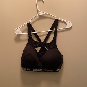 Victoria's Secret Sports Bra 34D